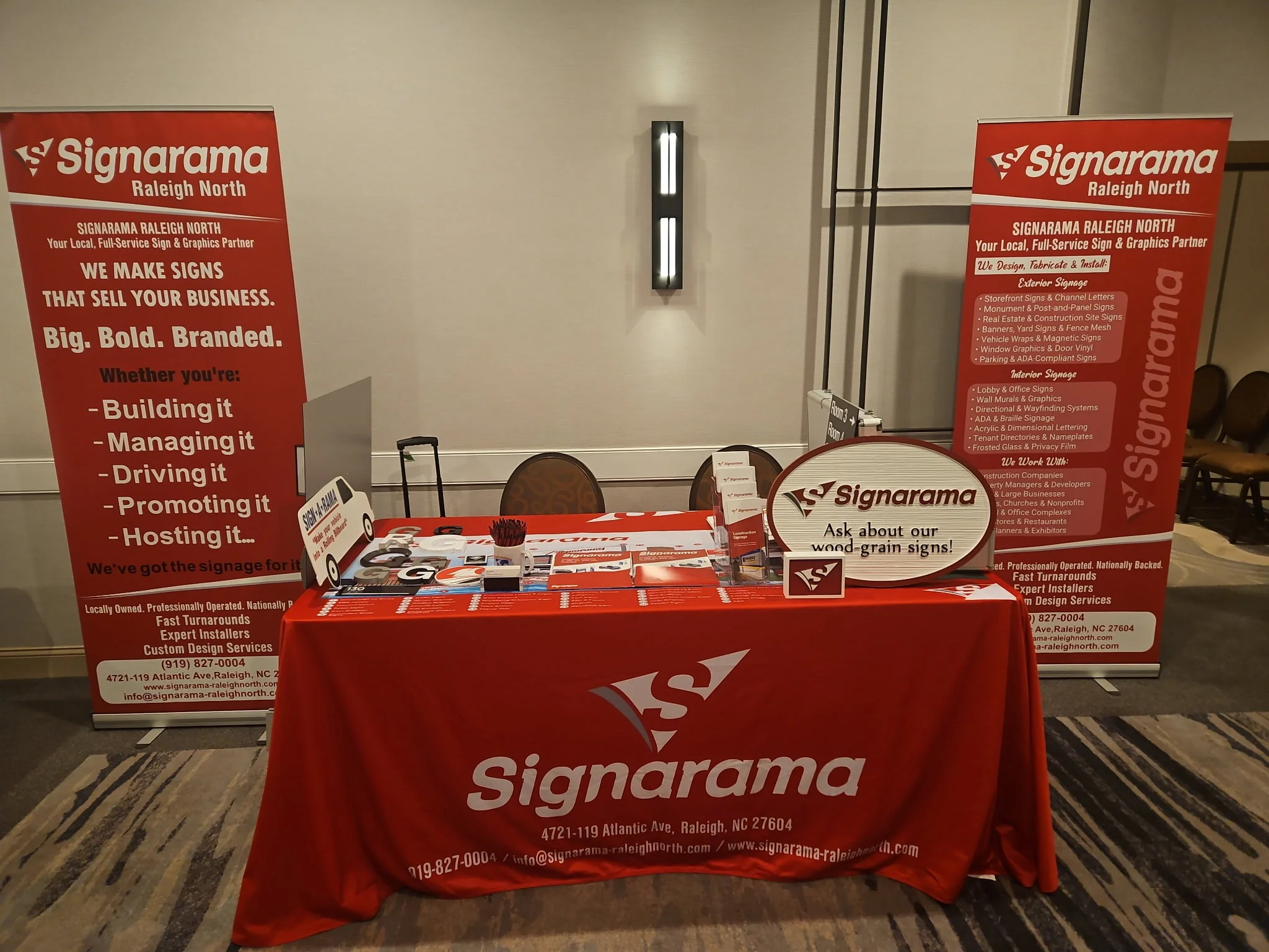 Signarama booth