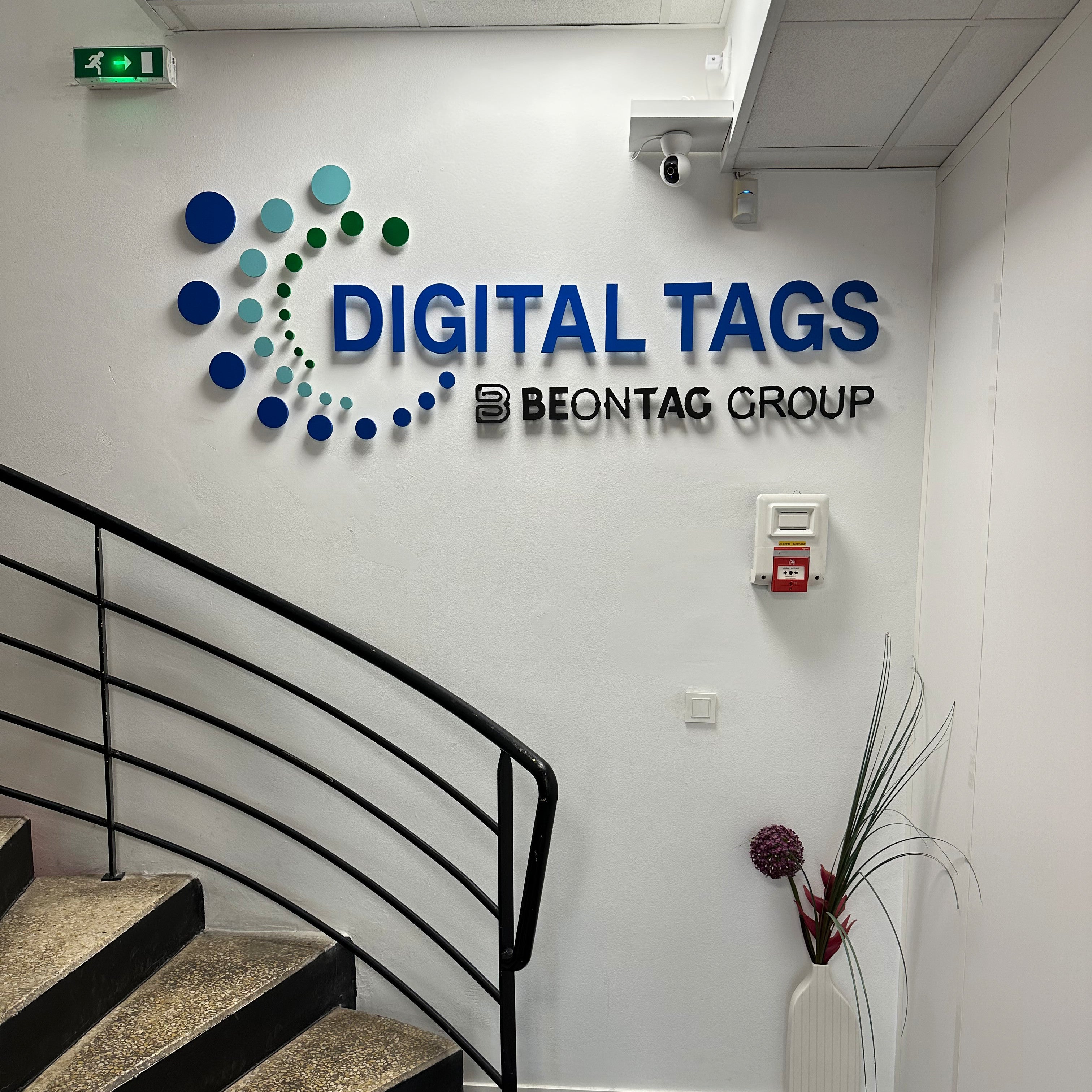 BEONTAG_MARSEILLE_LETTRES PVC