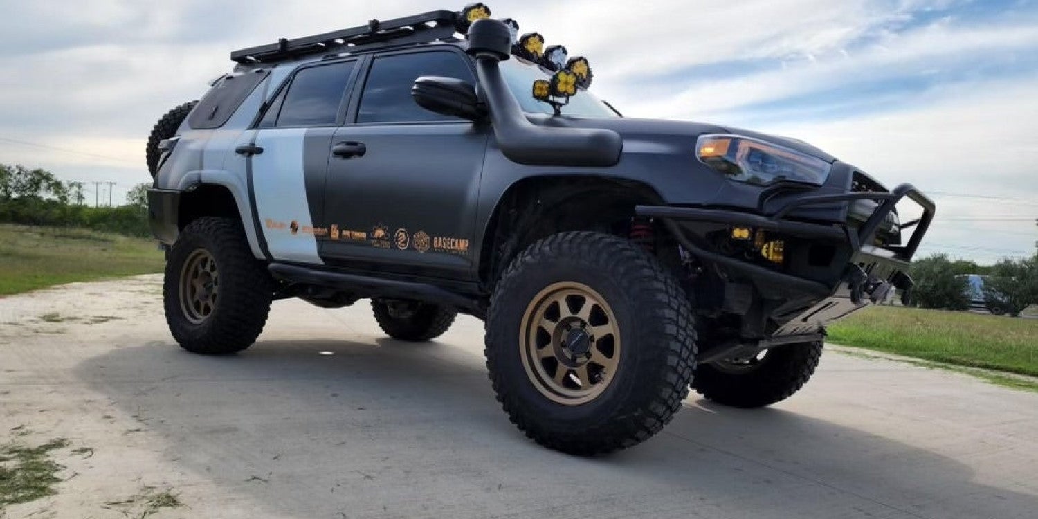 Fleet Vehicle Wraps & Graphics