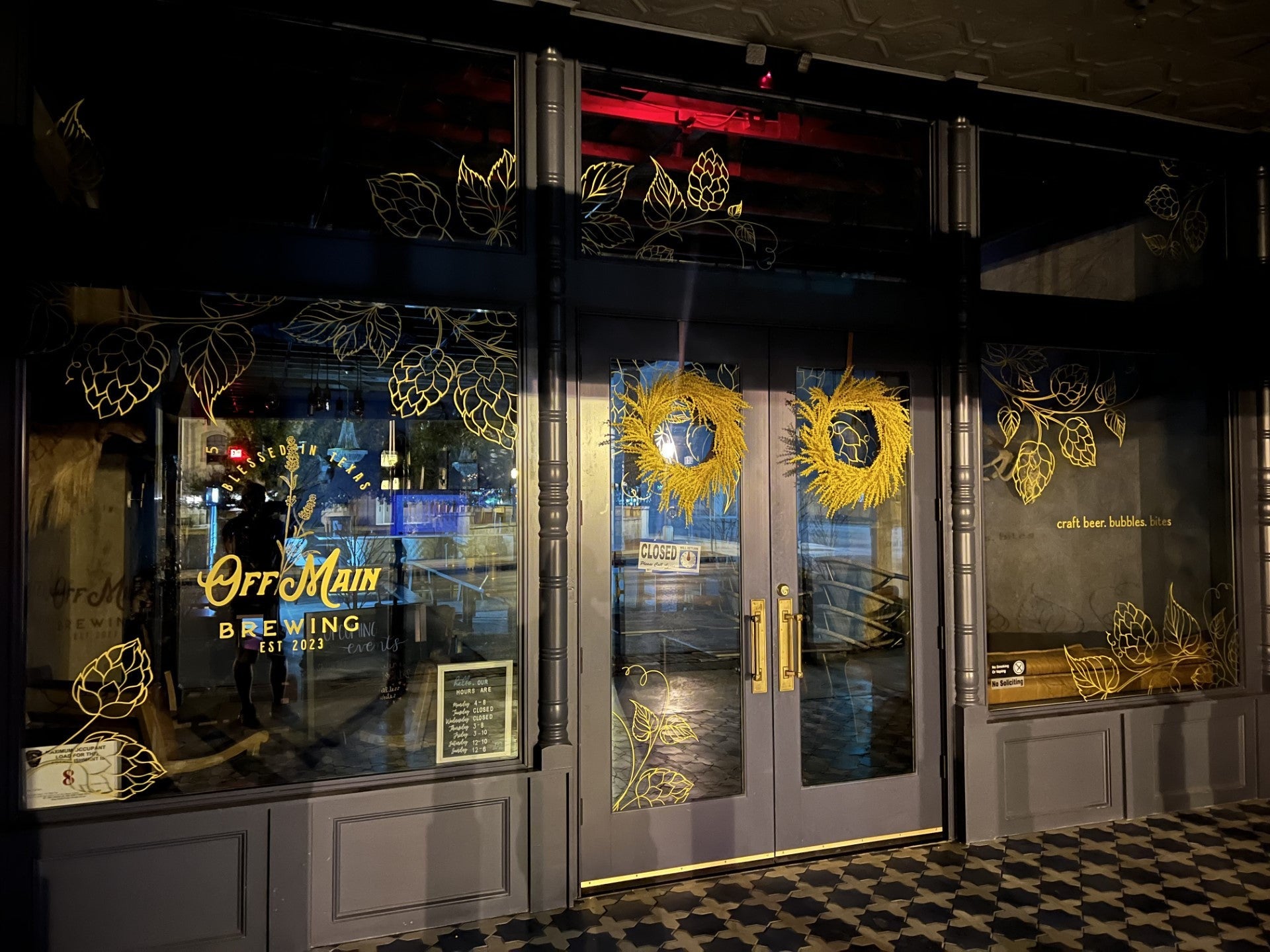 Window Signs & Signage