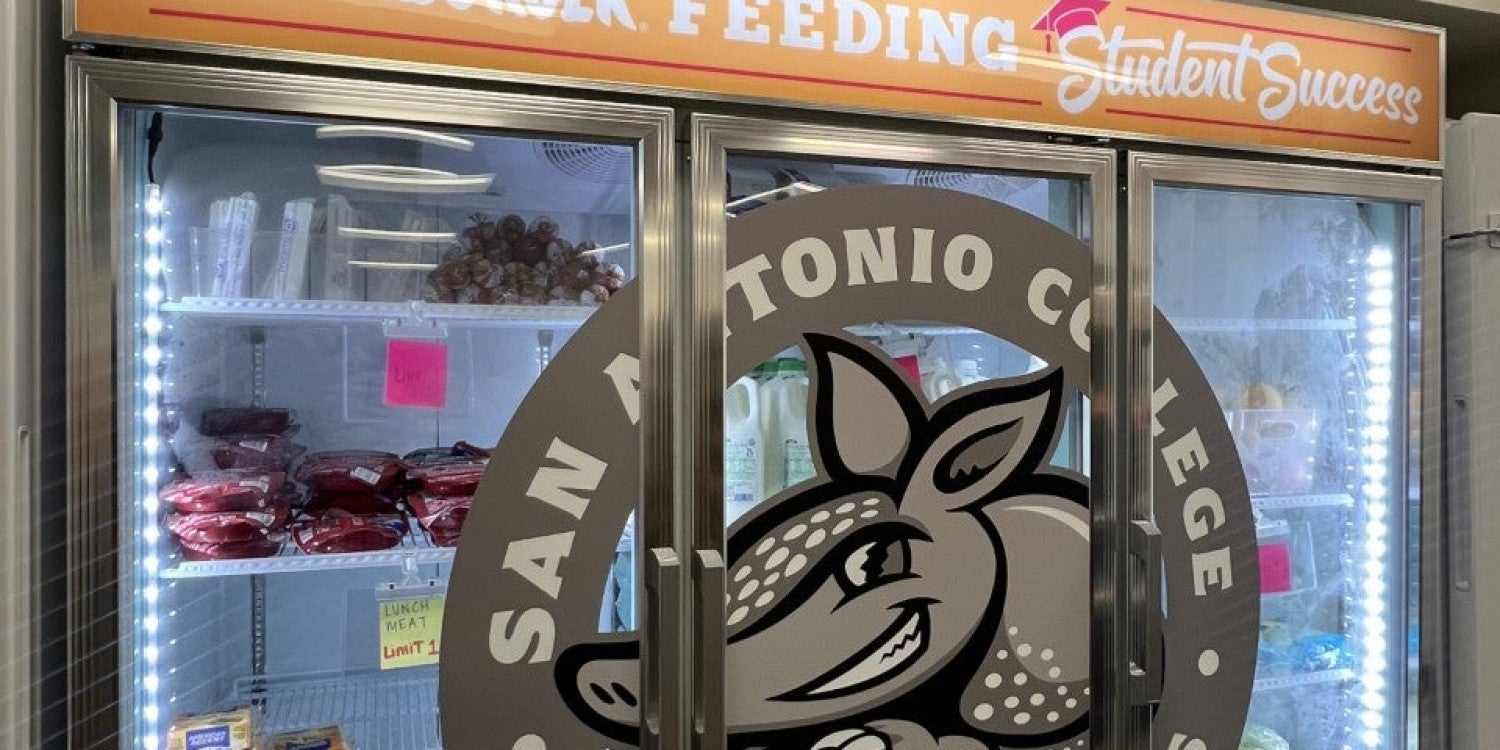 Vinyl Window Lettering