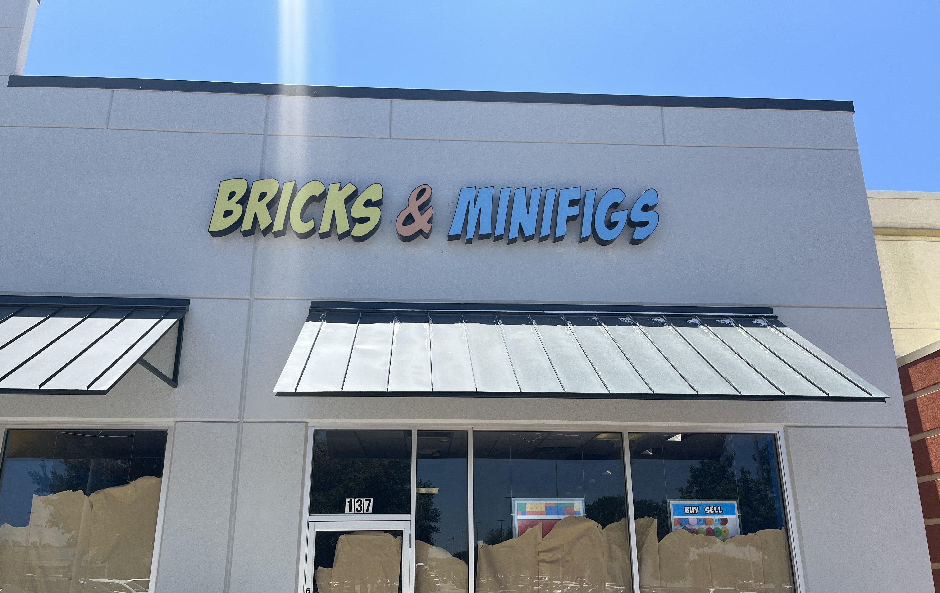 Building & Commercial Signs
