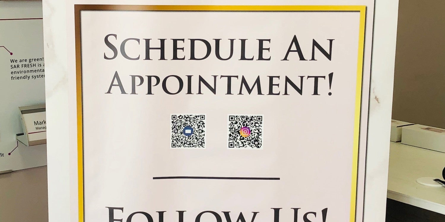 Retractable Banner Stands