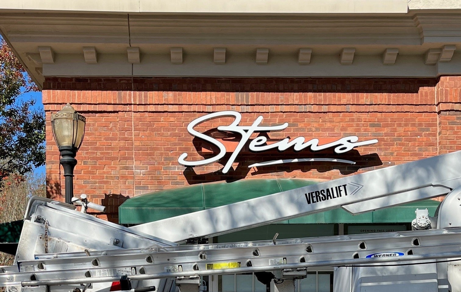 Sign Fabricators