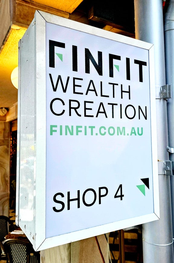 Lightbox, Pylon Sign Replacement and One Way Vision Window Graphics & Acrylic Lettering