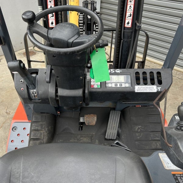 Used Toyota Electric Forklift #2047