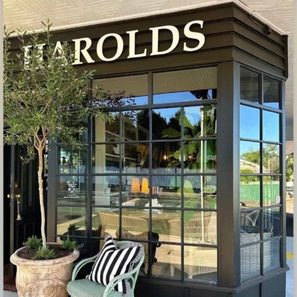 Enhance your Brand with 3D Acrylic Lettering