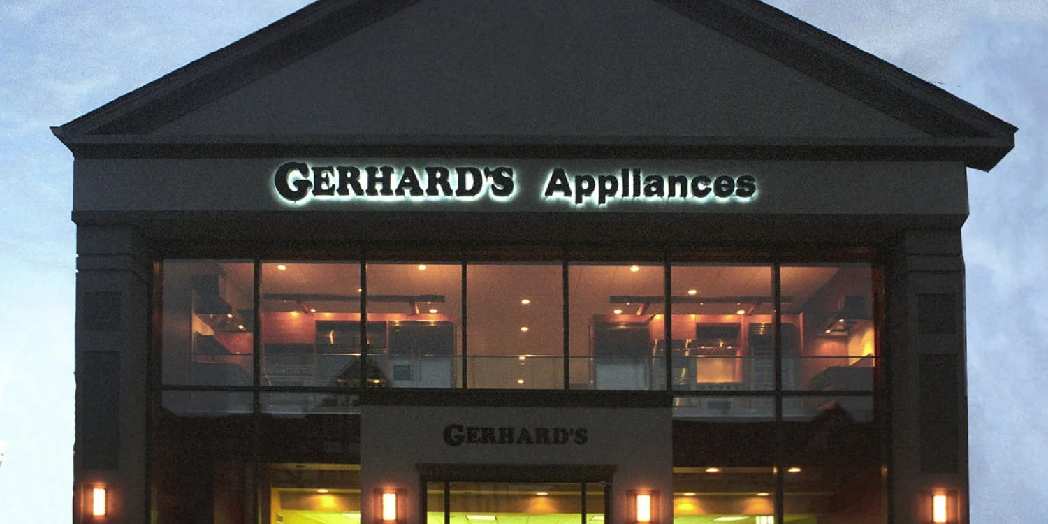 Illuminated & Lighted Signs