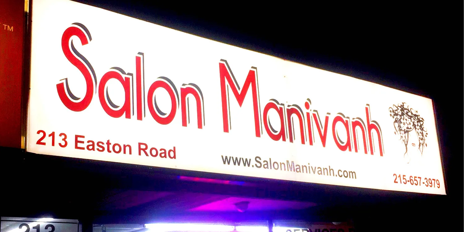 Illuminated & Lighted Signs