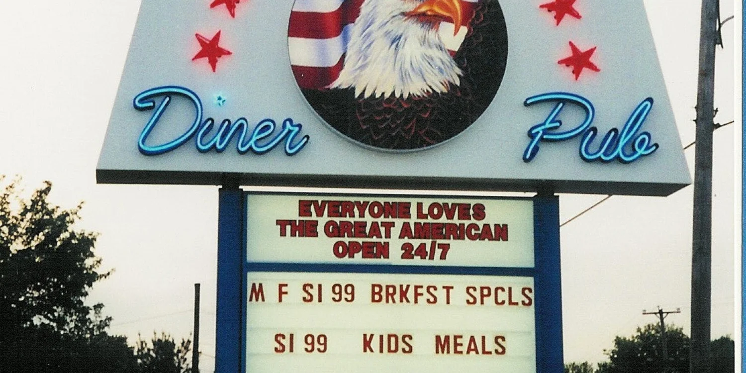 Illuminated & Lighted Signs