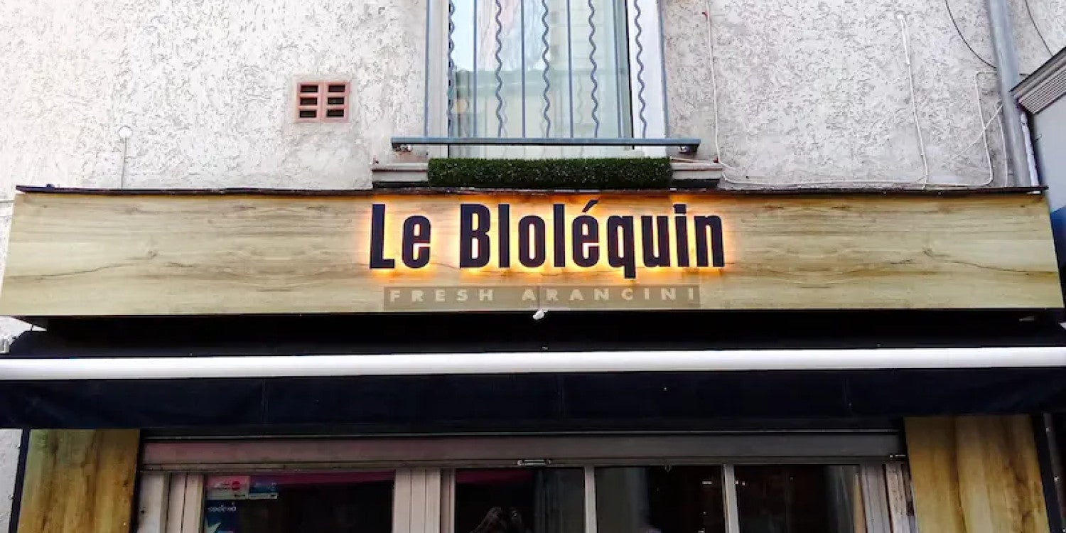 Lettres rétro éclairées