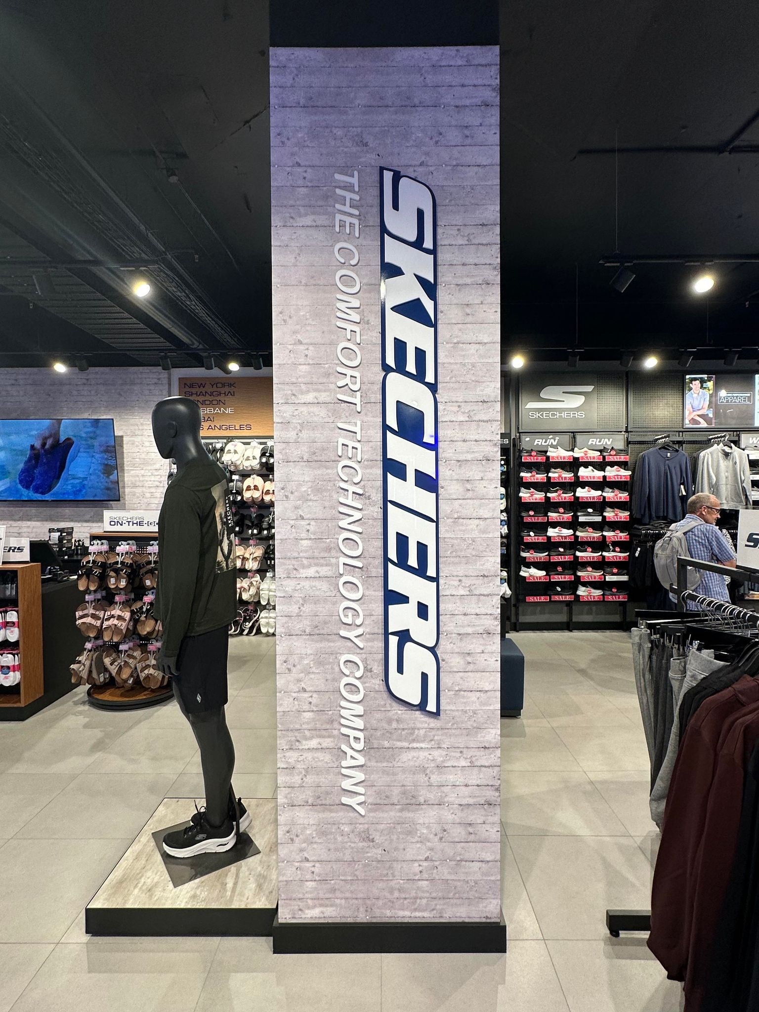 Shop Fitout Signage for Retail Giant Skechers