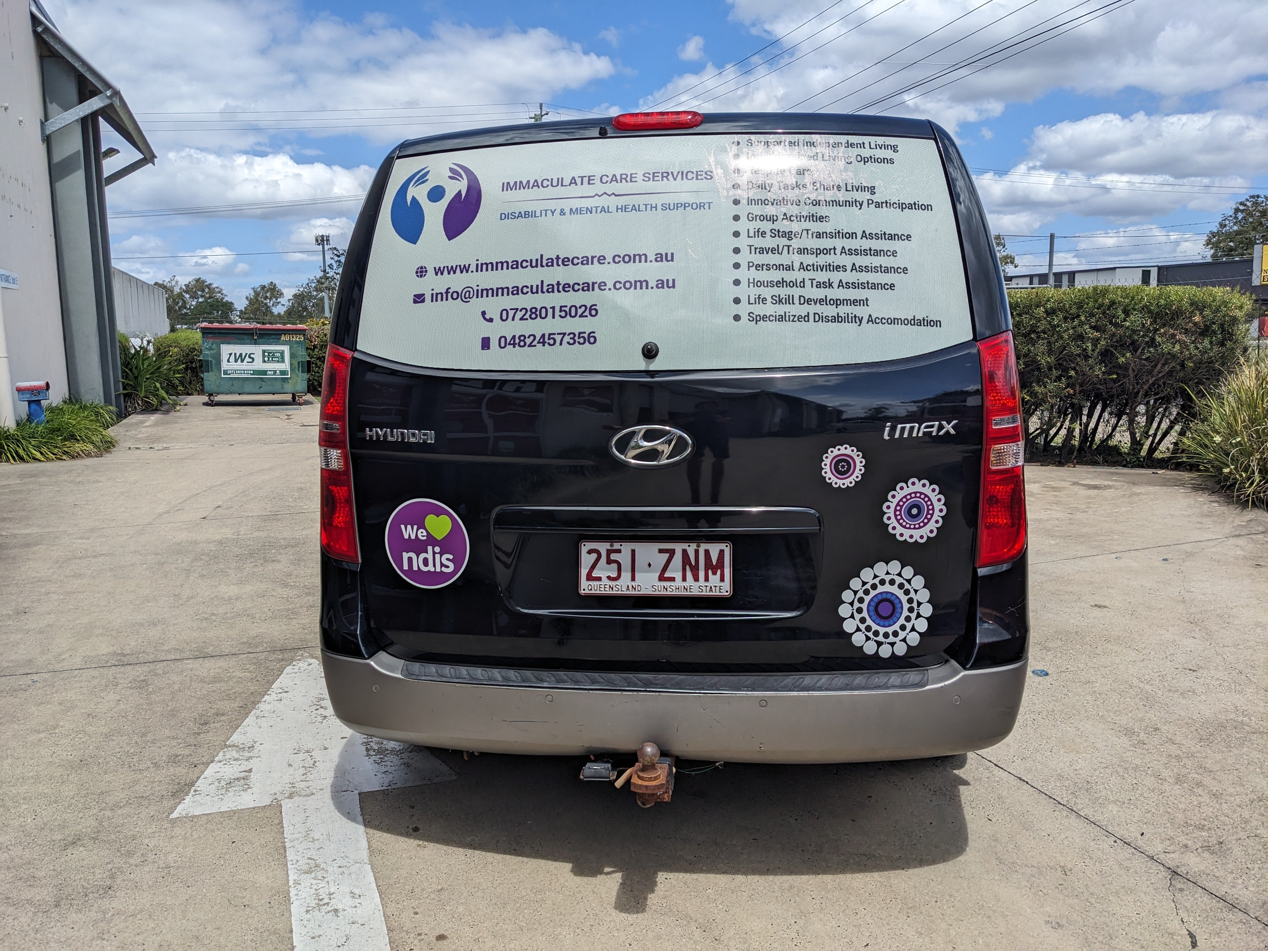 Vehicle graphics