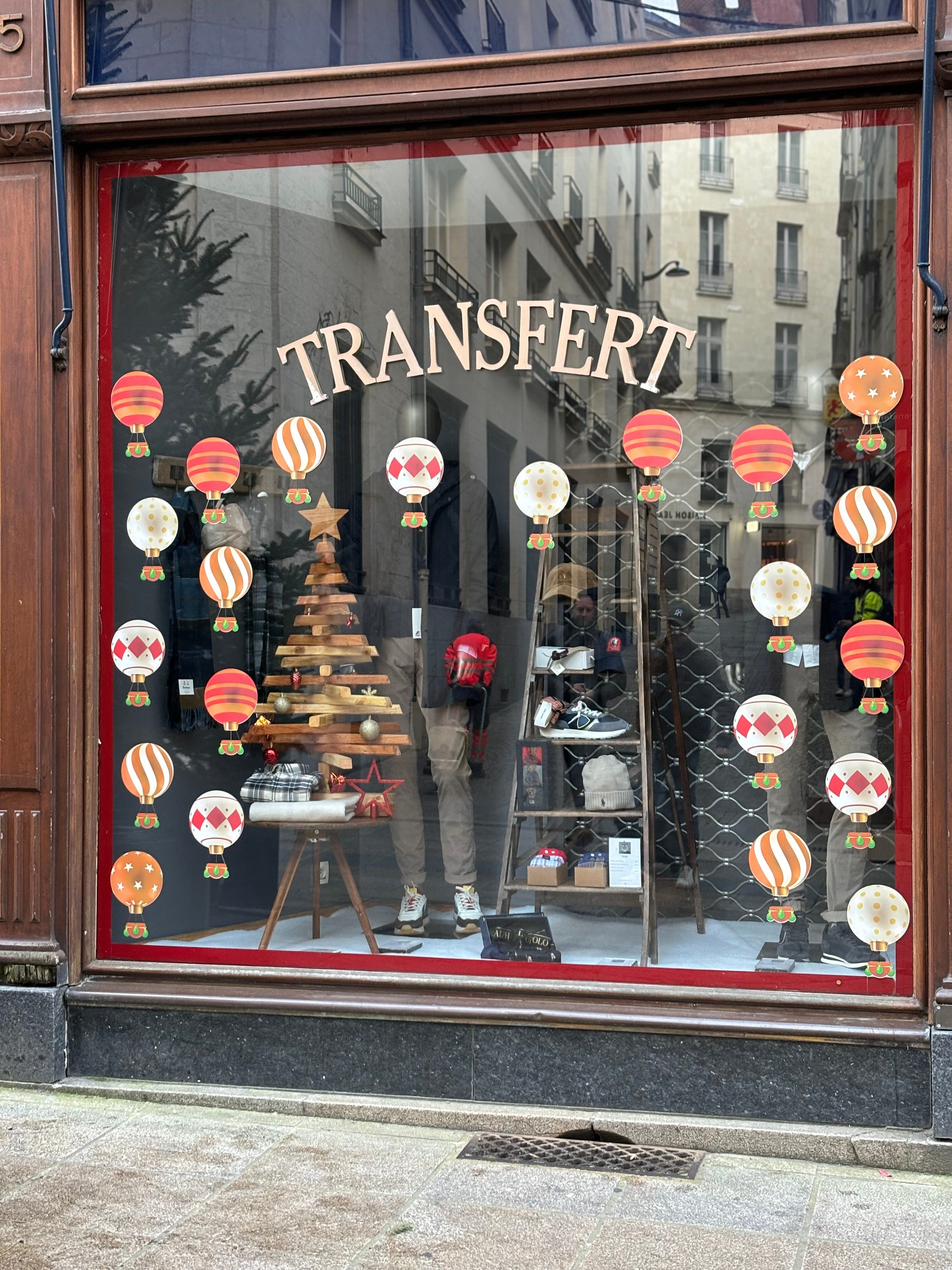 Décoration vitrines par Signarama Nantes