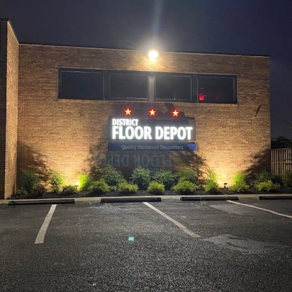 district floor sign