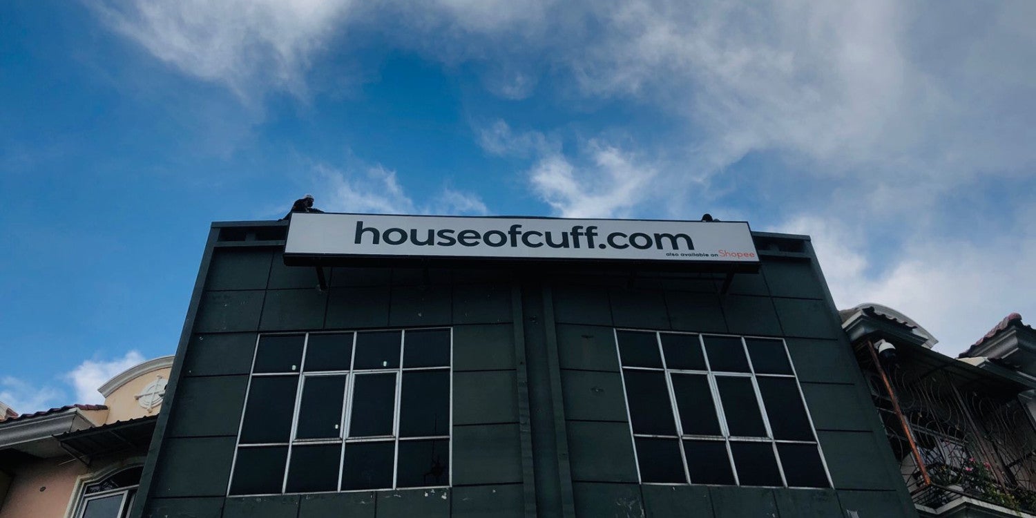 Signage Depan Toko