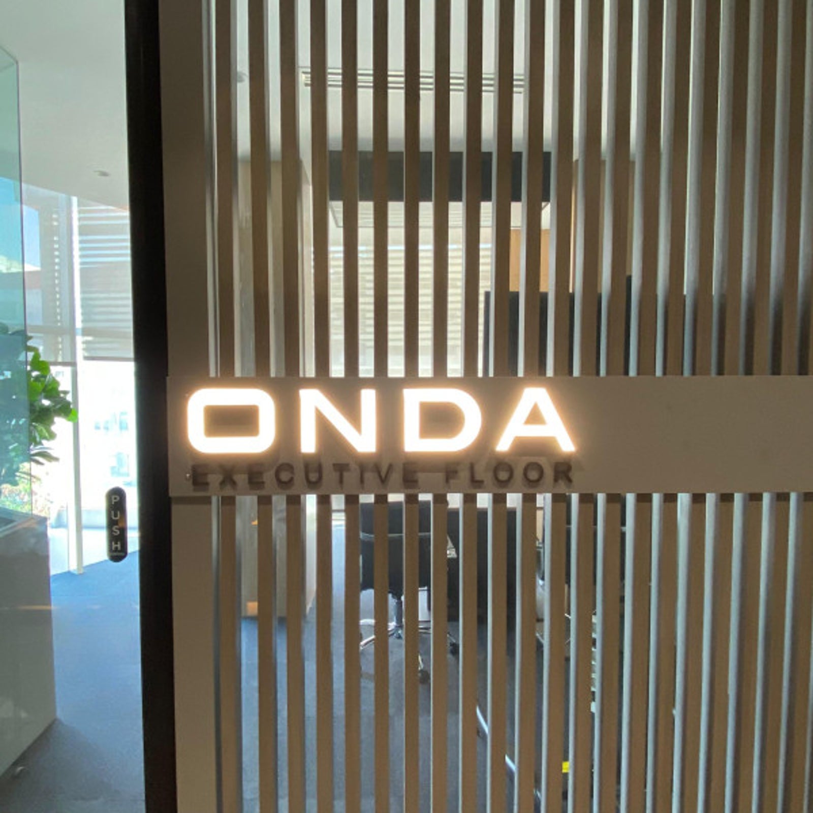 Signage Indoor