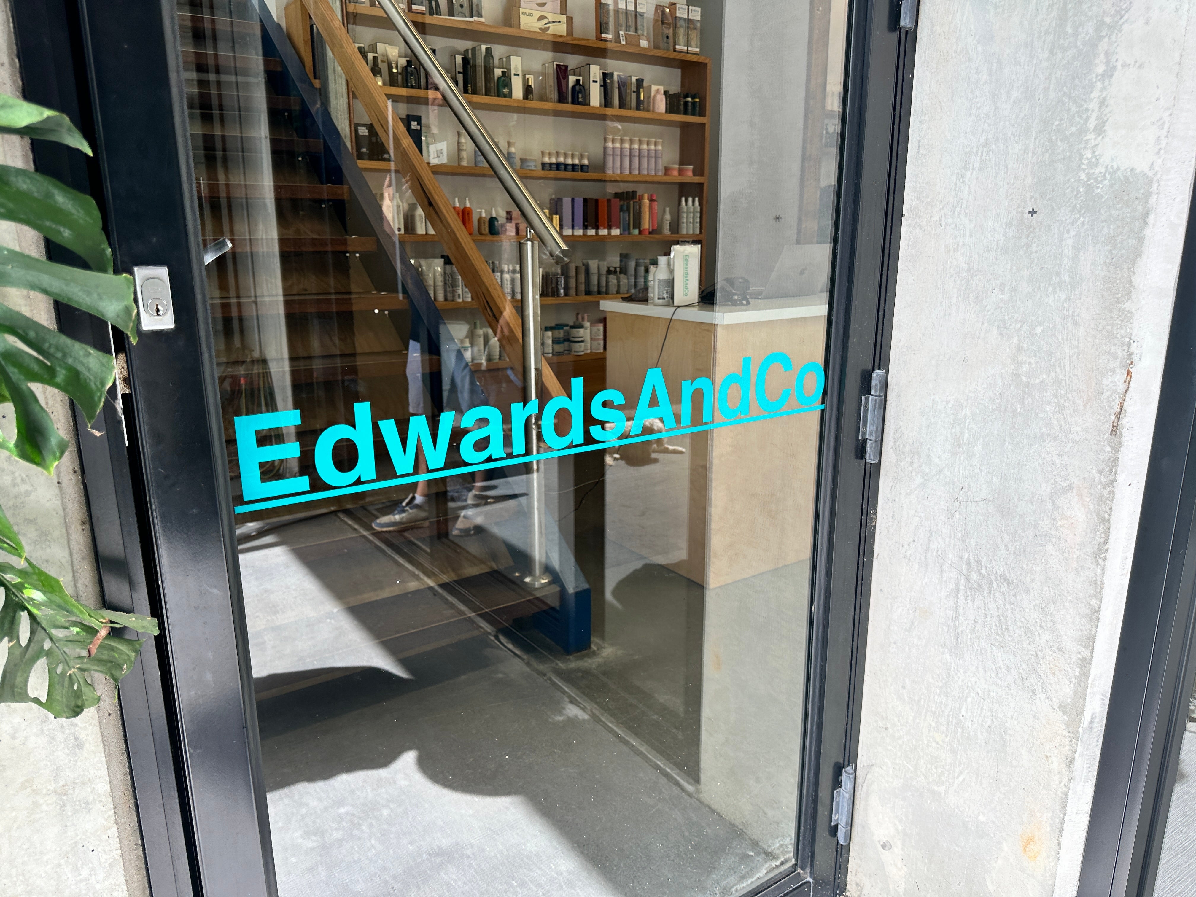 Edwardsandco Byron Bay_Glass vinyl Decal