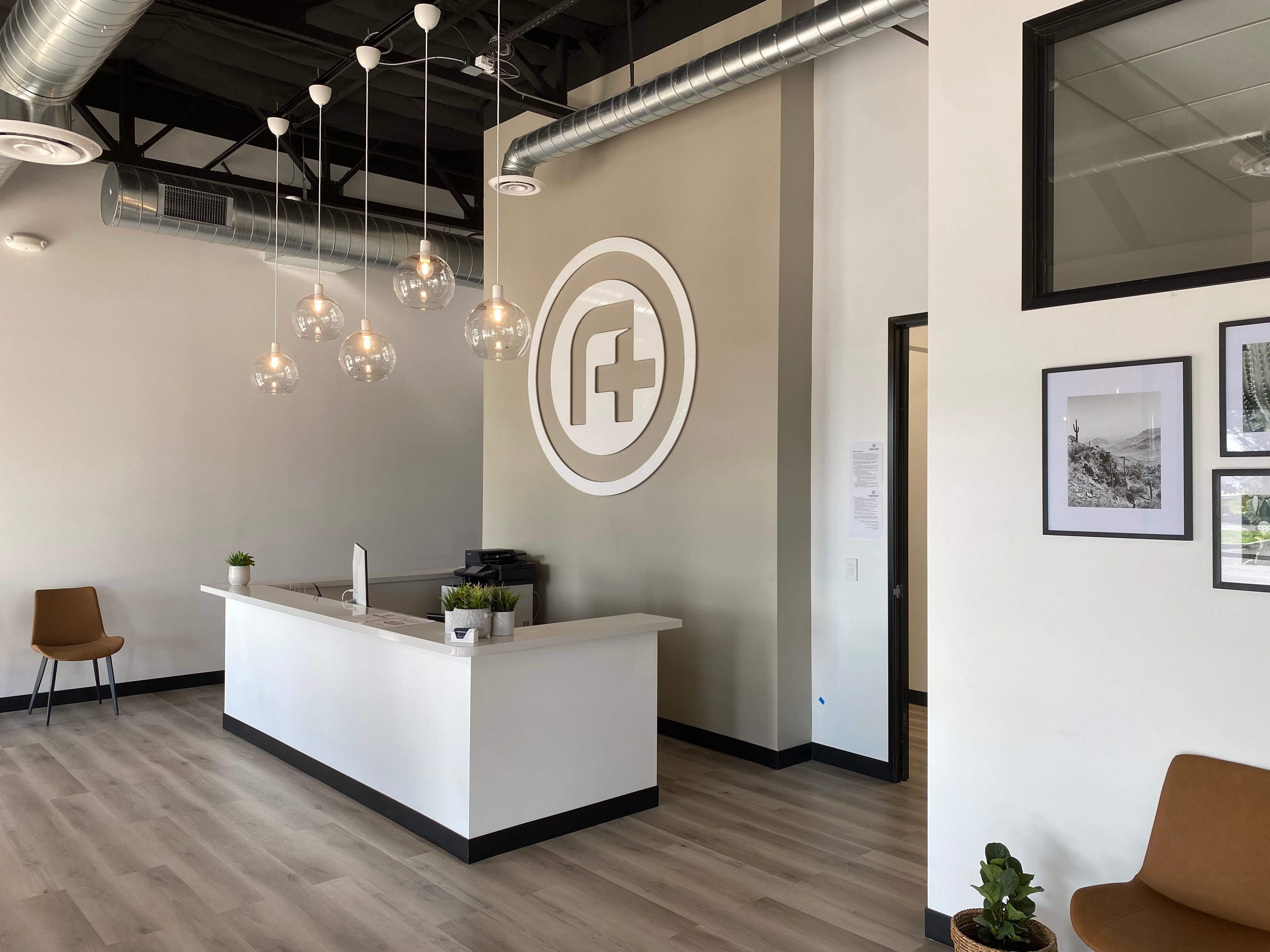 Building & Commercial Signs