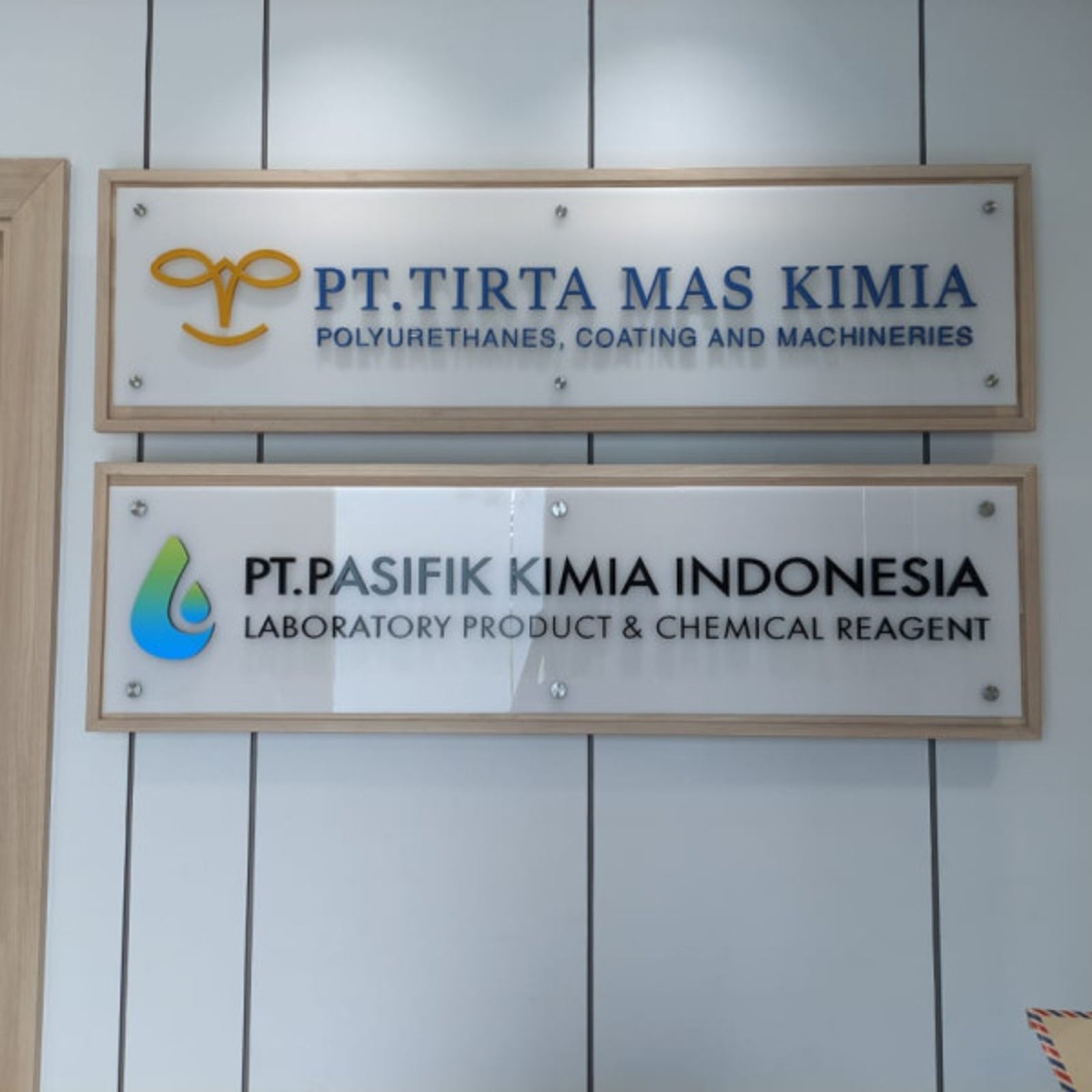 Signage Kantor