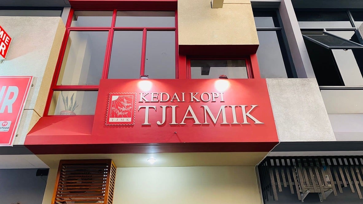 Papan Nama Kafe & Restoran