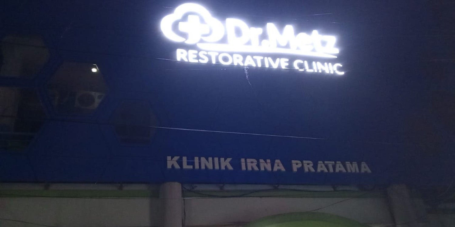 Signage Depan Toko