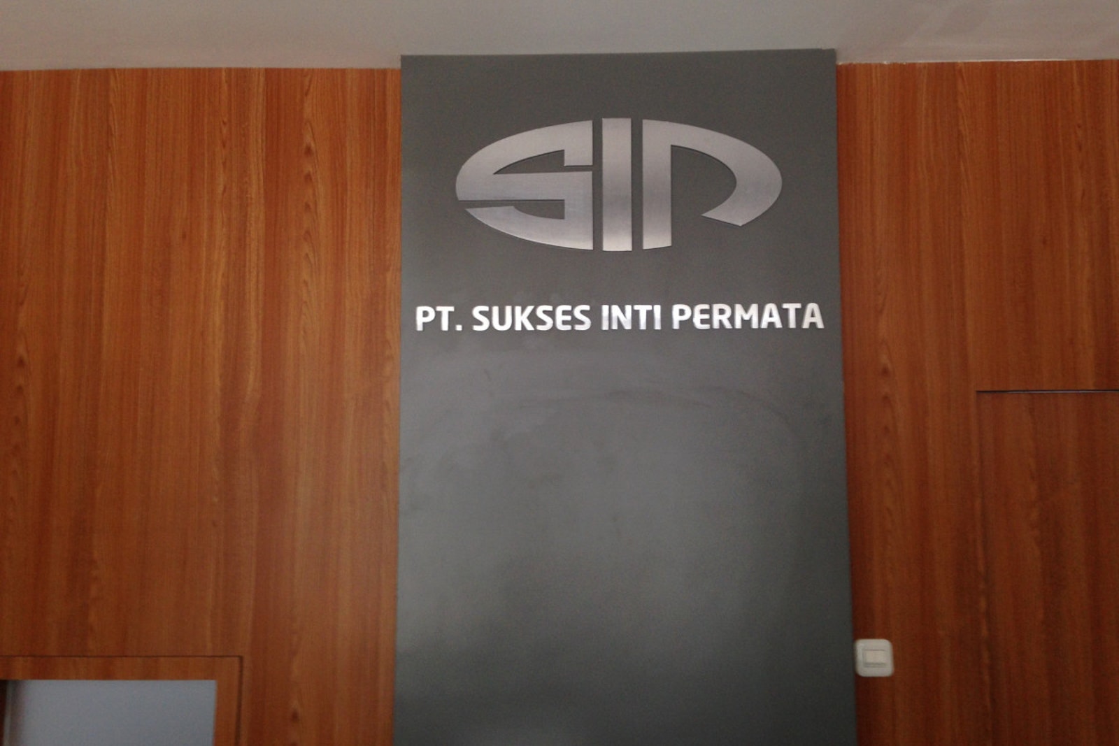 Bahan Papan Tanda