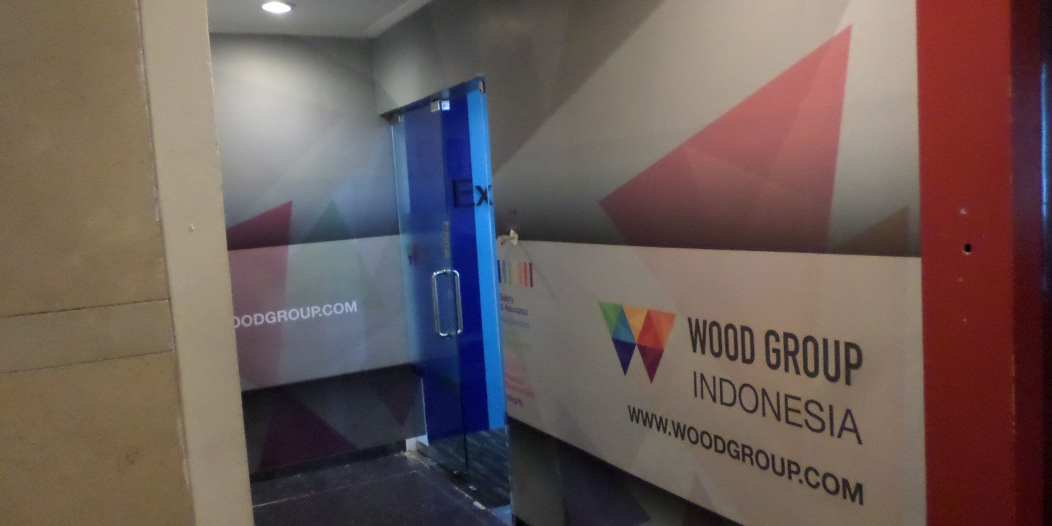 Signage Dinding