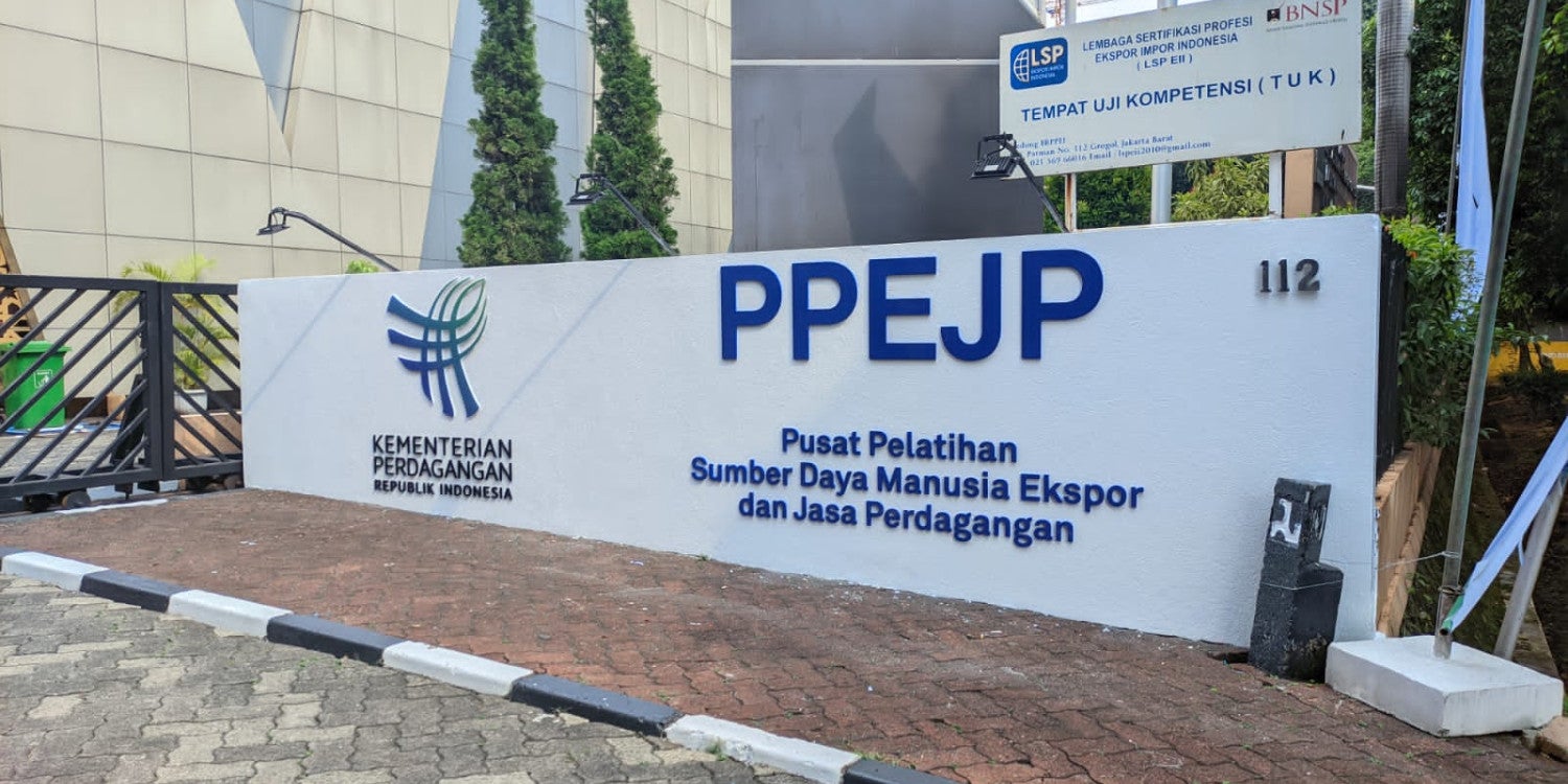 Signage Monumen