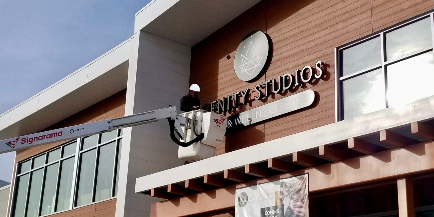 Building & Commercial Signs