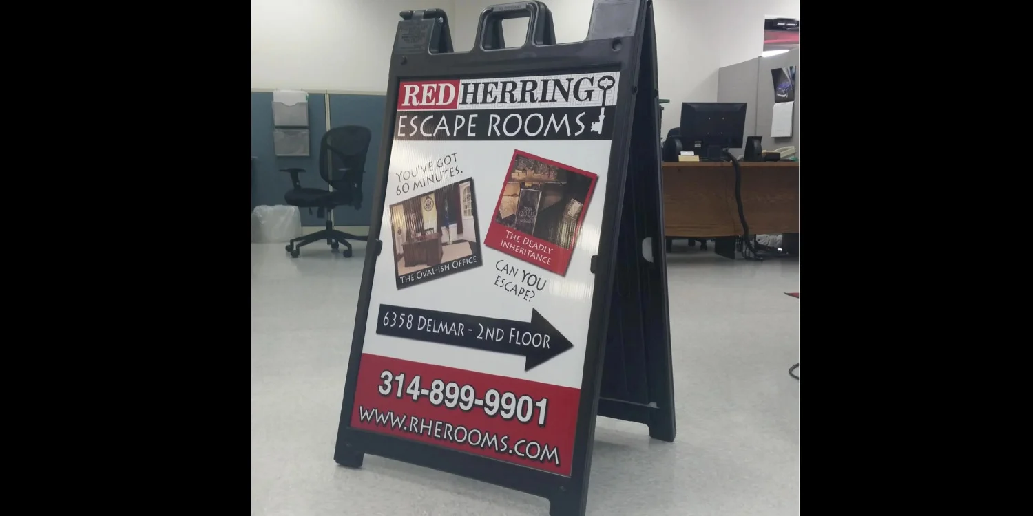 Sidewalk Signs & Curb Signs