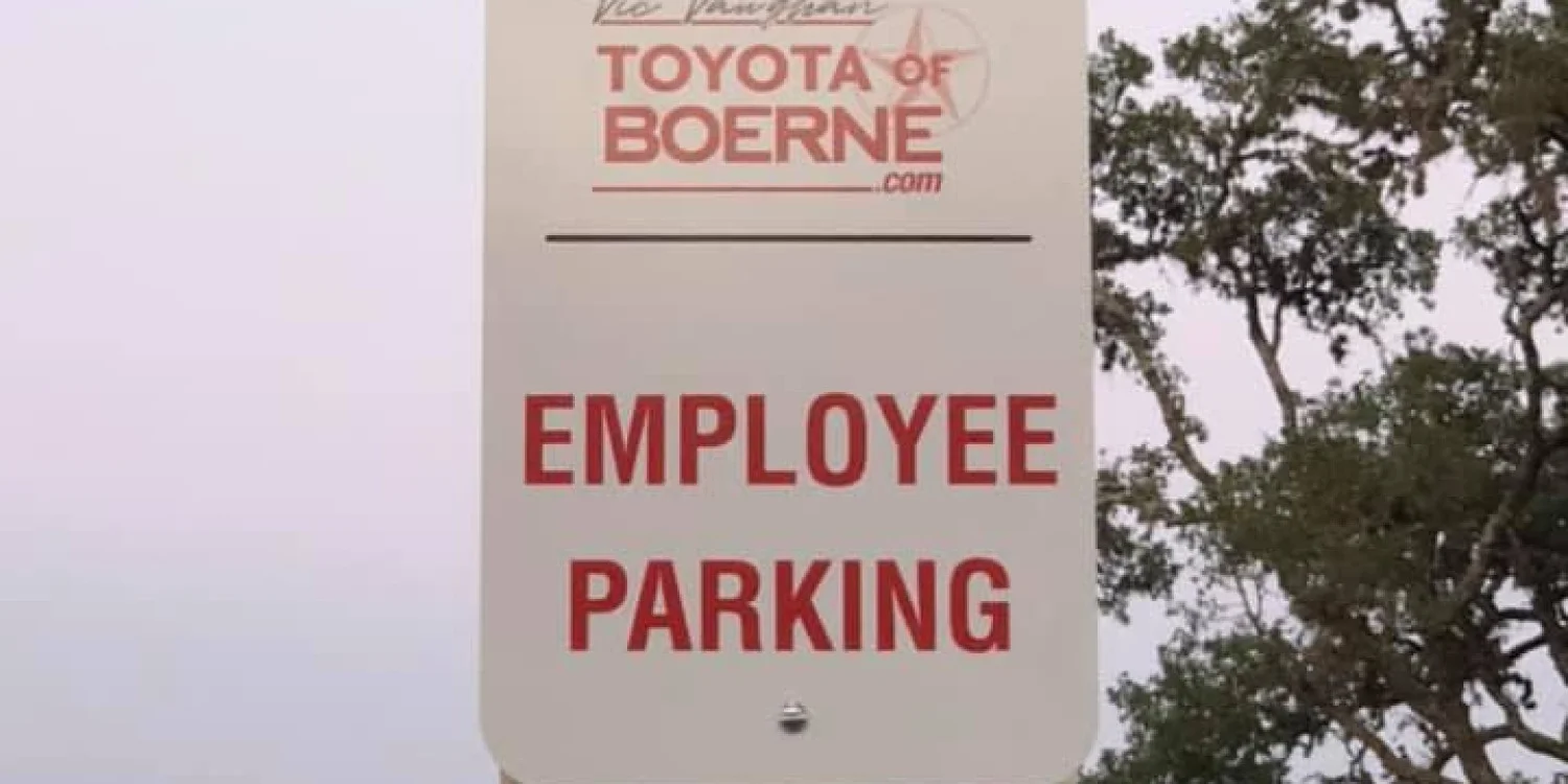 Traffic & Parking Signs