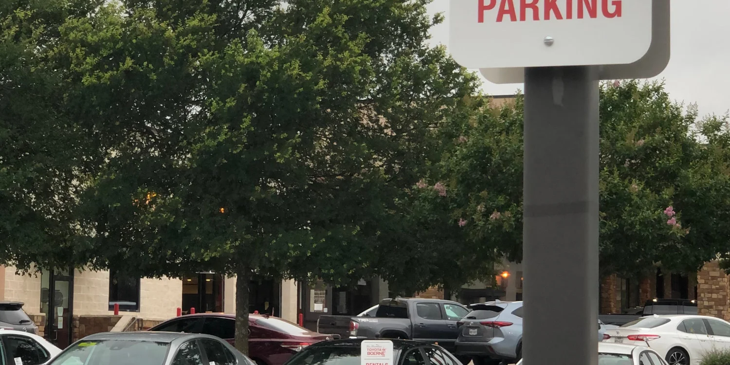 Traffic & Parking Signs