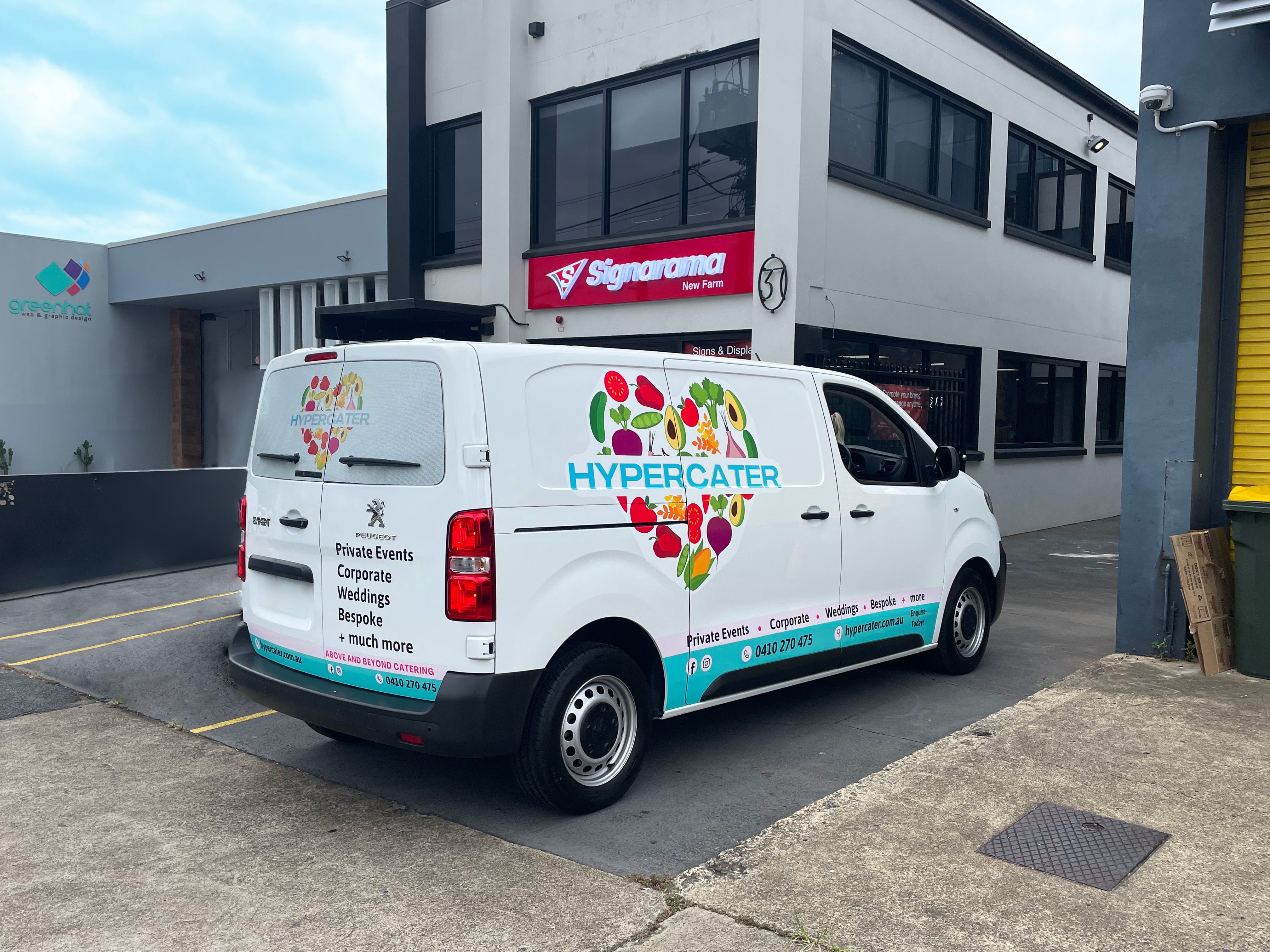 Vehicle Decals Catered to Hyper Excellence