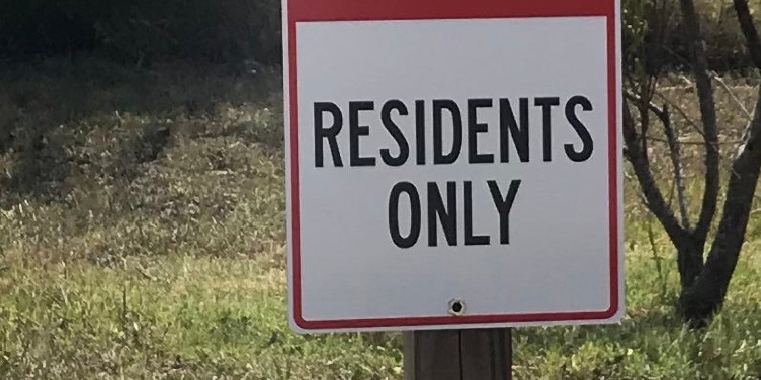 Traffic & Street Signs