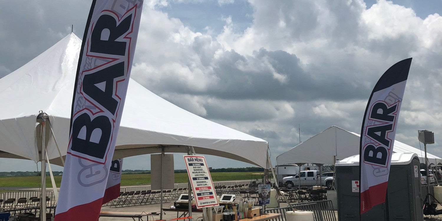 Teardrop Banners & Flags