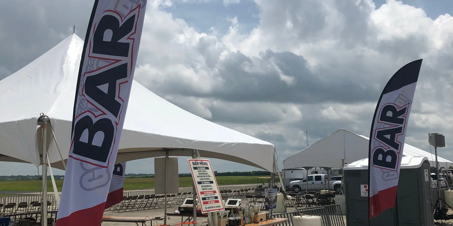 Feather Flags & Teardrop Banners
