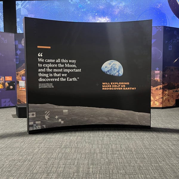 SCIENCE CENTER_WALL WRAP (2)