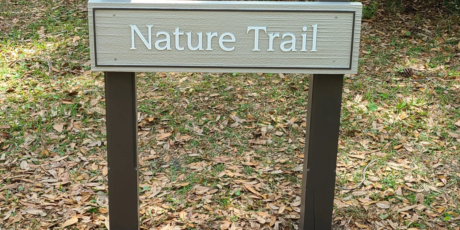 Custom Pylon Signs