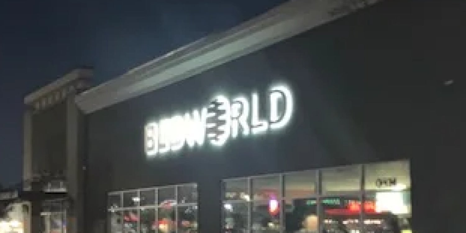 Illuminated & Lighted Signs