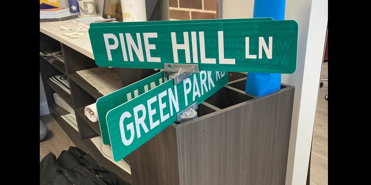 Traffic & Street Signs