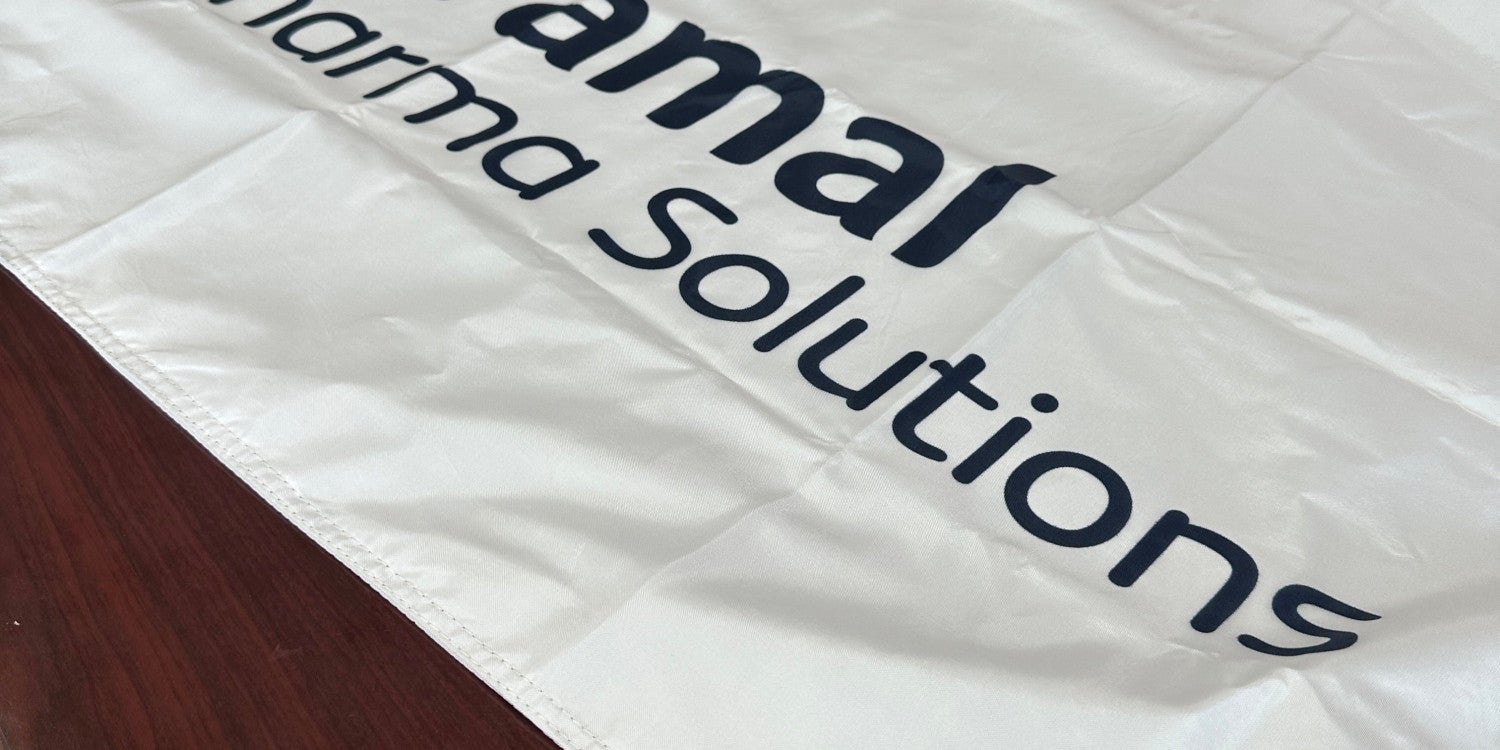 Feather Flags & Teardrop Banners