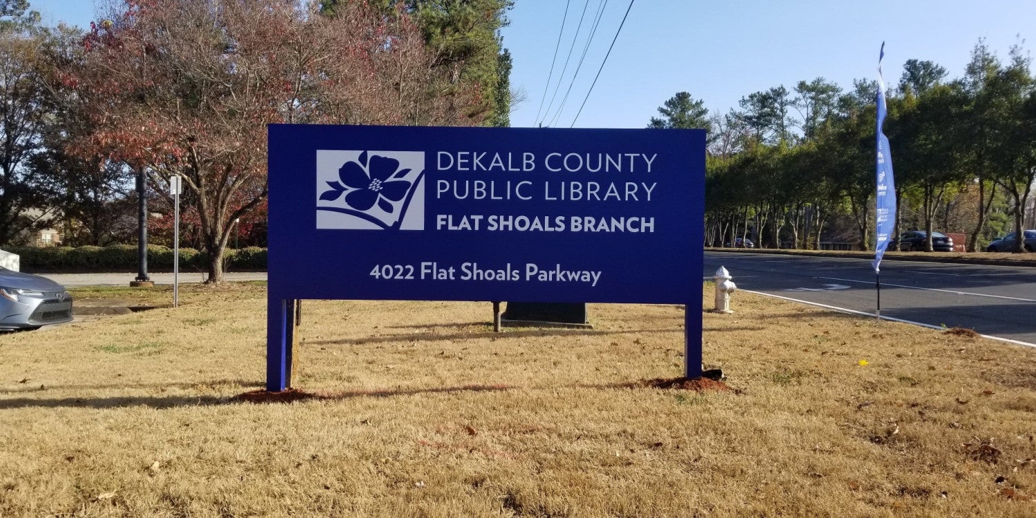 Freestanding & Standalone Signs