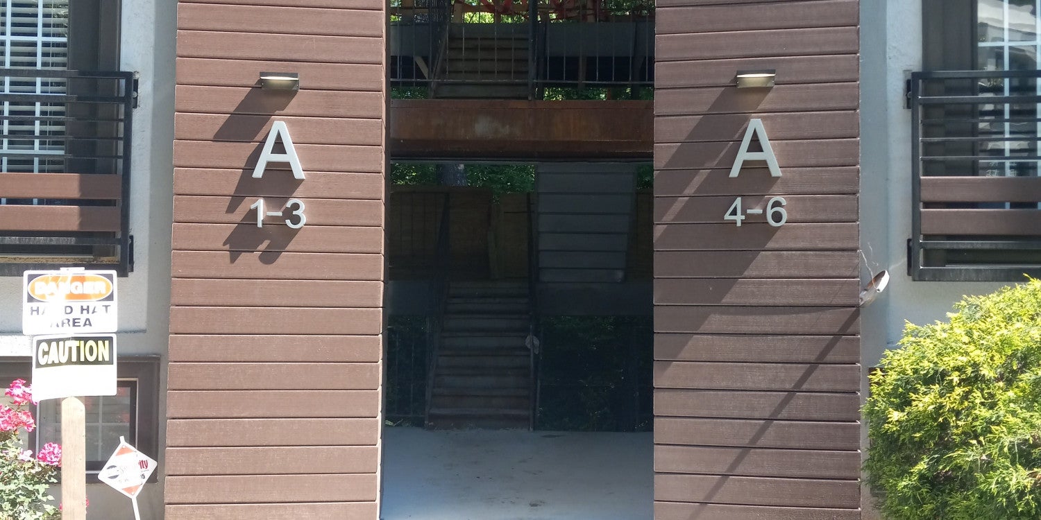Dimensional Lettering