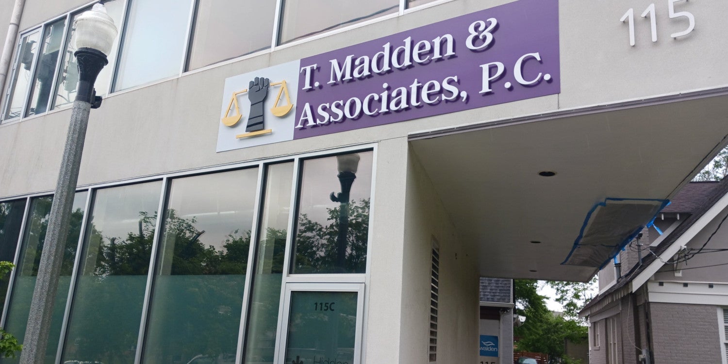 Building & Commercial Signs
