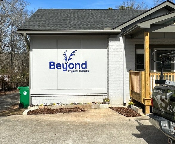 Building & Commercial Signs