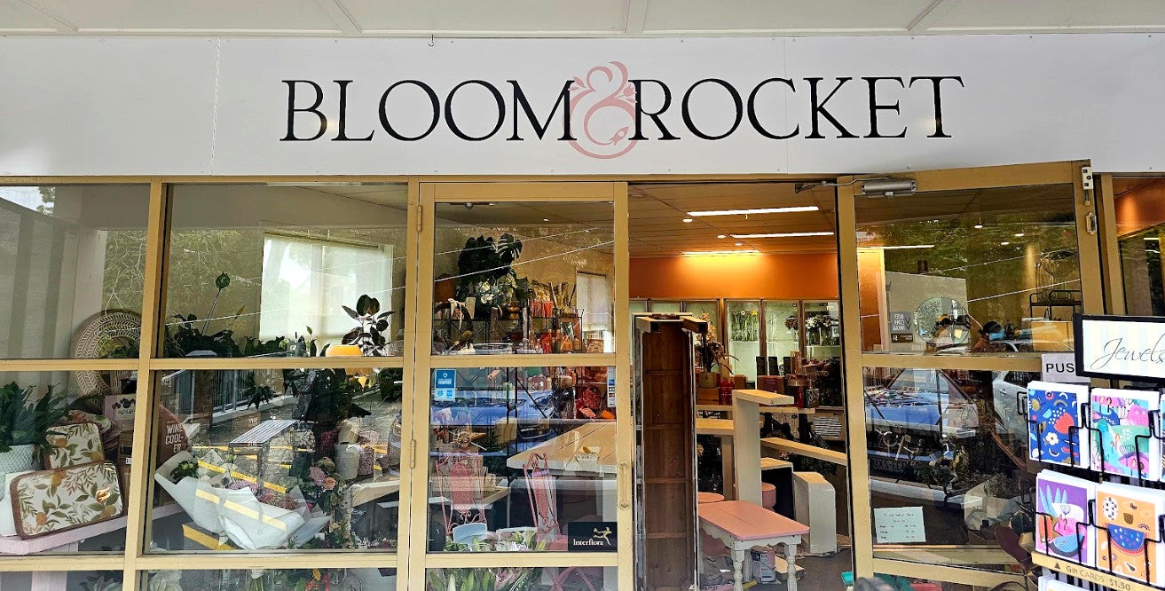 Acrylic Signs and Lightbox & ACP Panel's face replacement