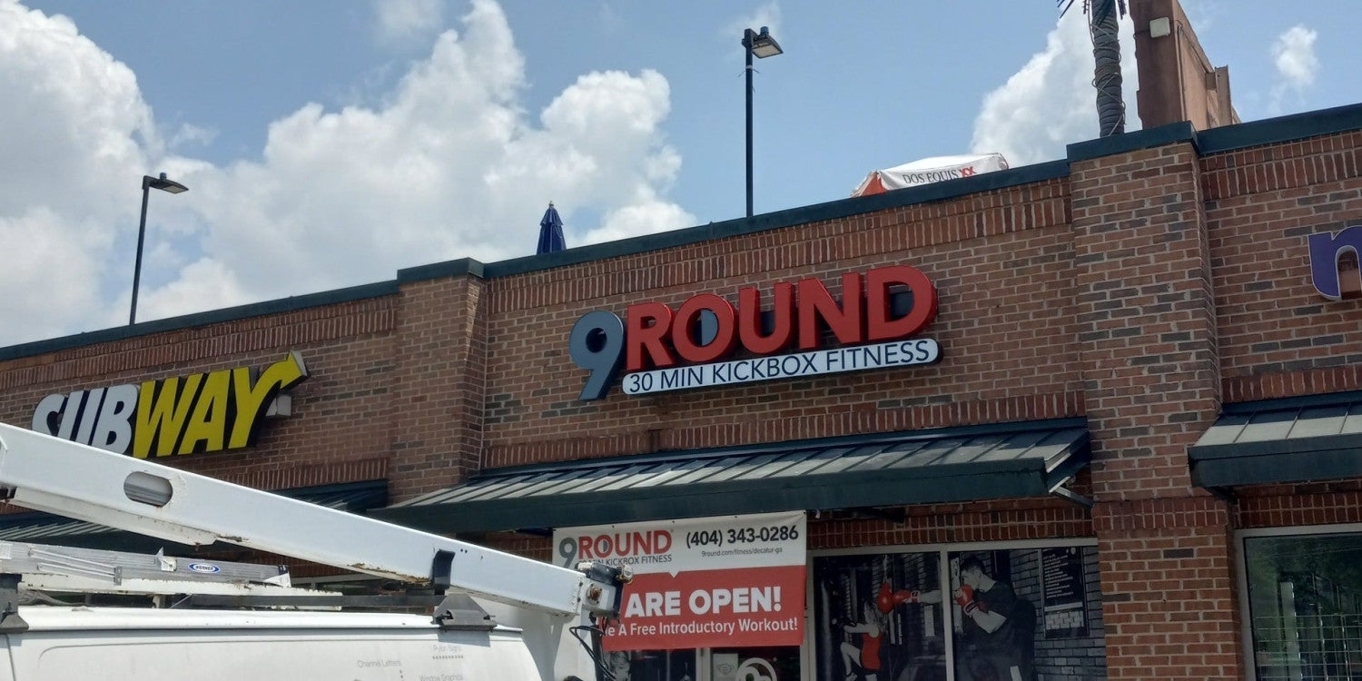 Custom Outdoor Signs for Business