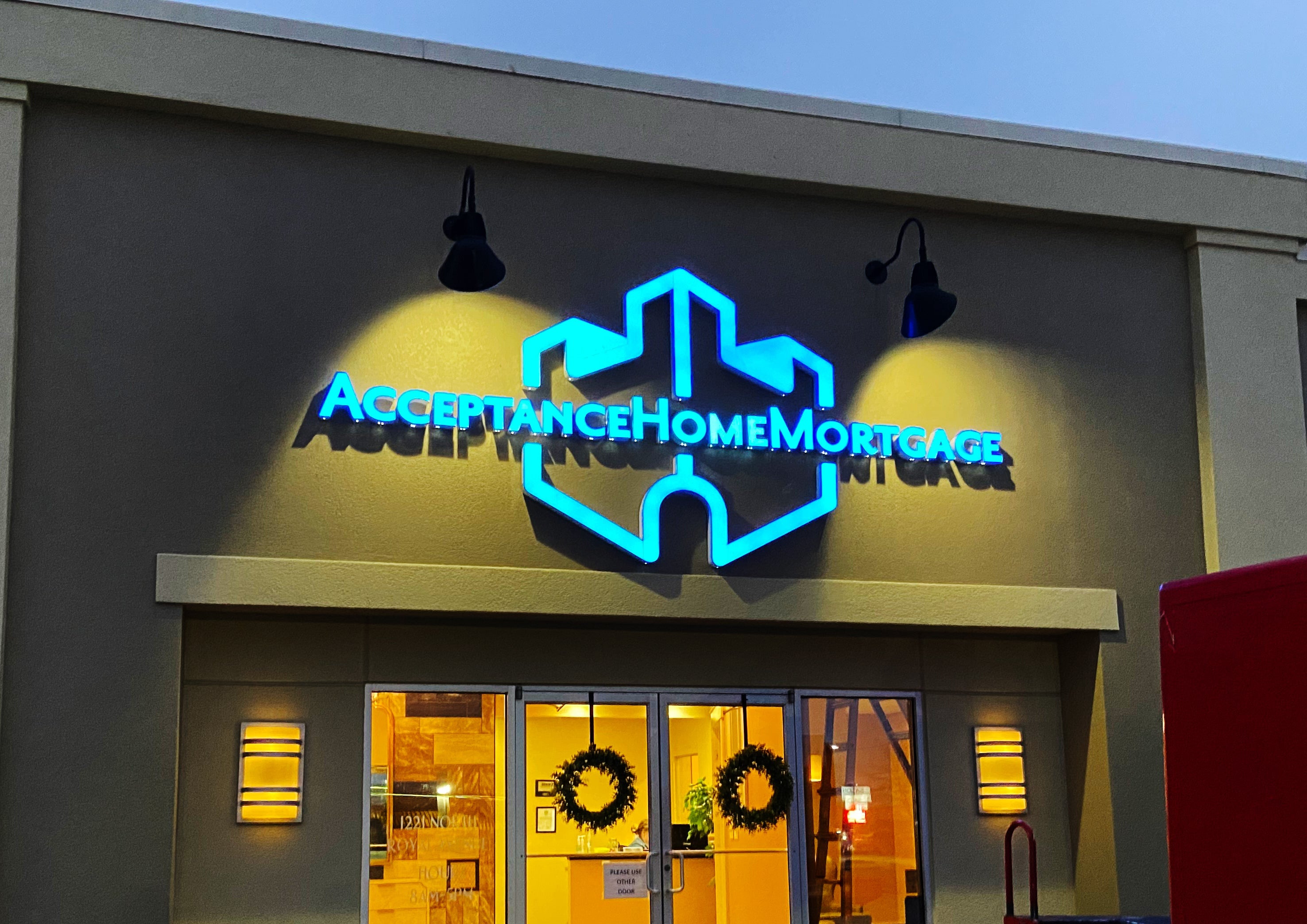 Illuminated & Lighted Signs