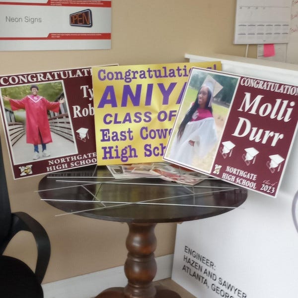 Graduation Signs -Multiple